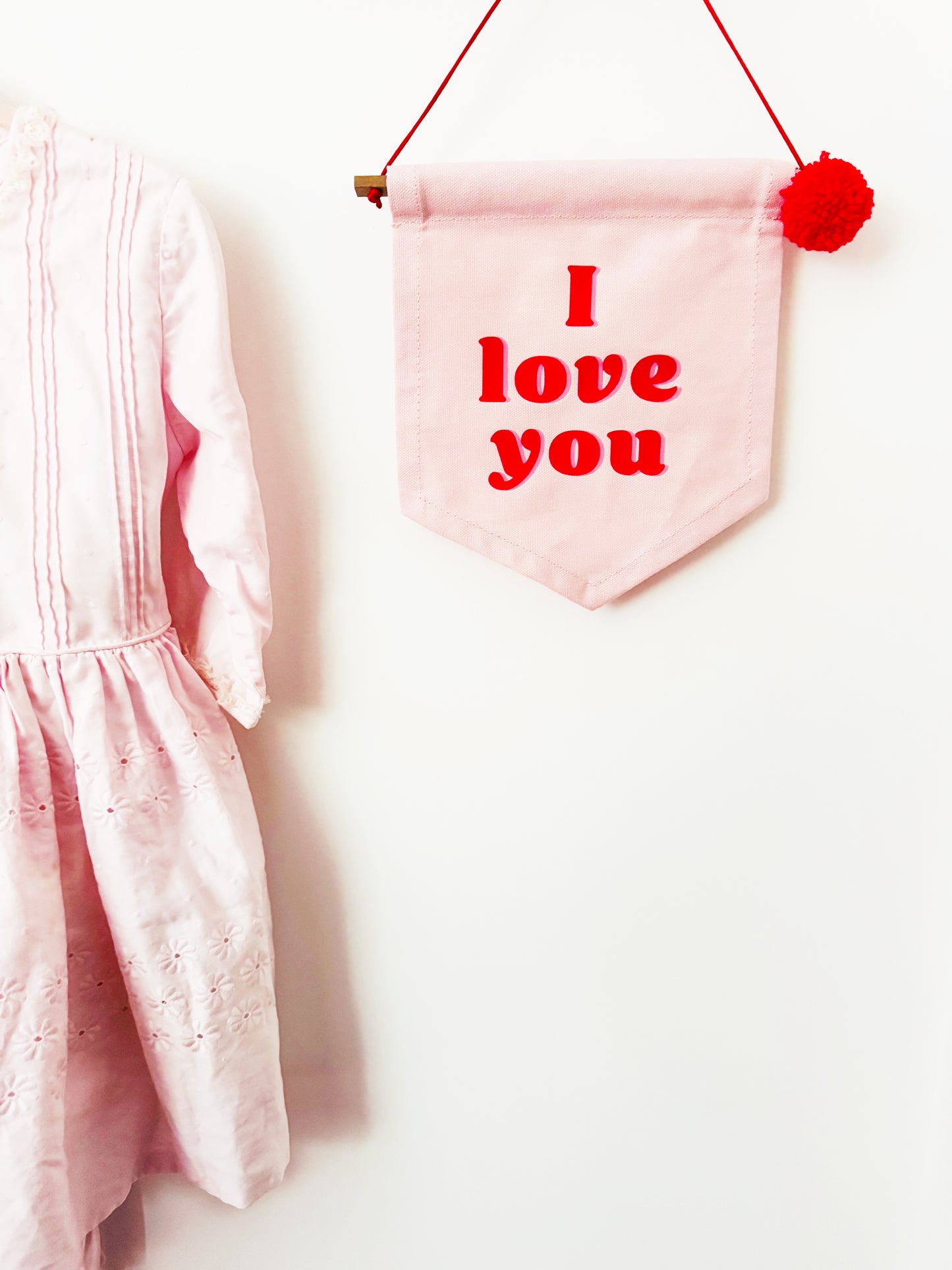 Valentines kids wall hanging