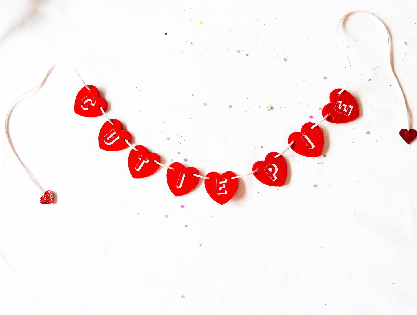 Cutiepie love heart mini Valentine’s garland