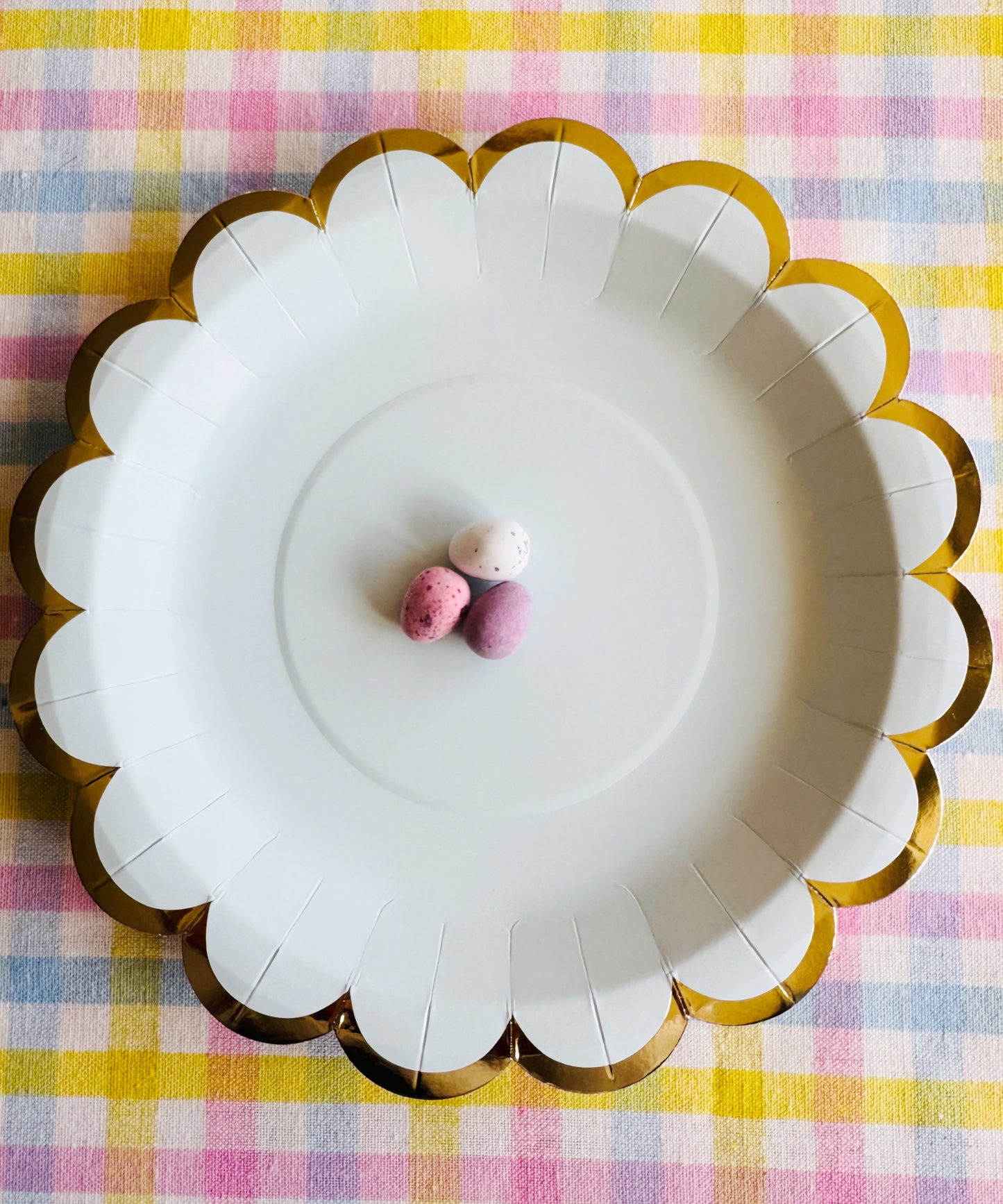 Pastel party tableware