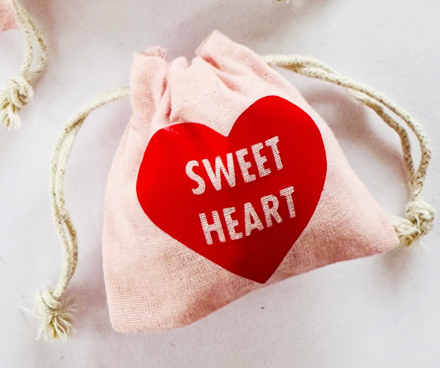 Love heart mini gift bags