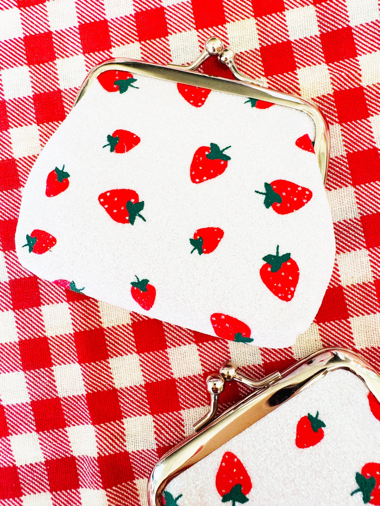 Strawberries glitter print coin purse