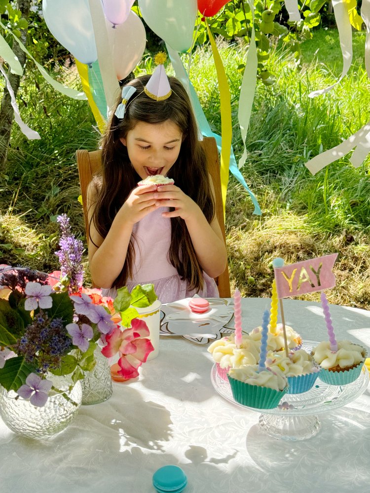 Pastel coloured paper party decoration streamers