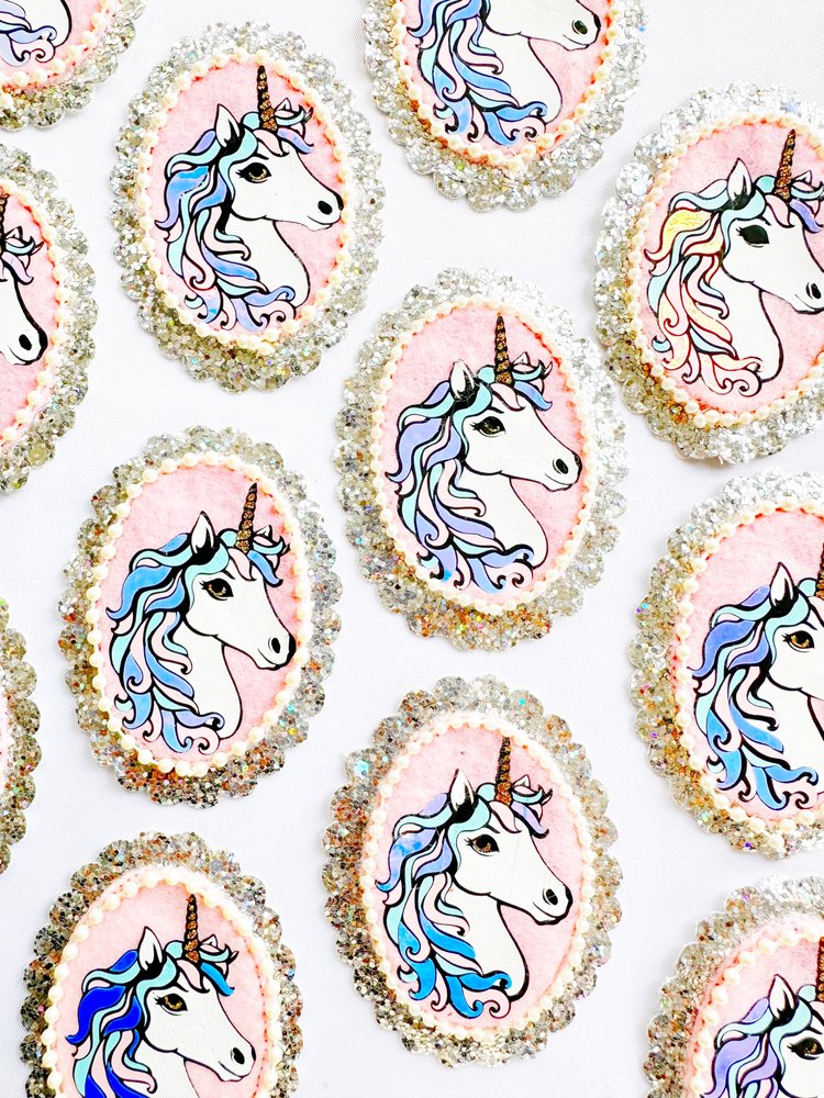 Unicorn cameo badge