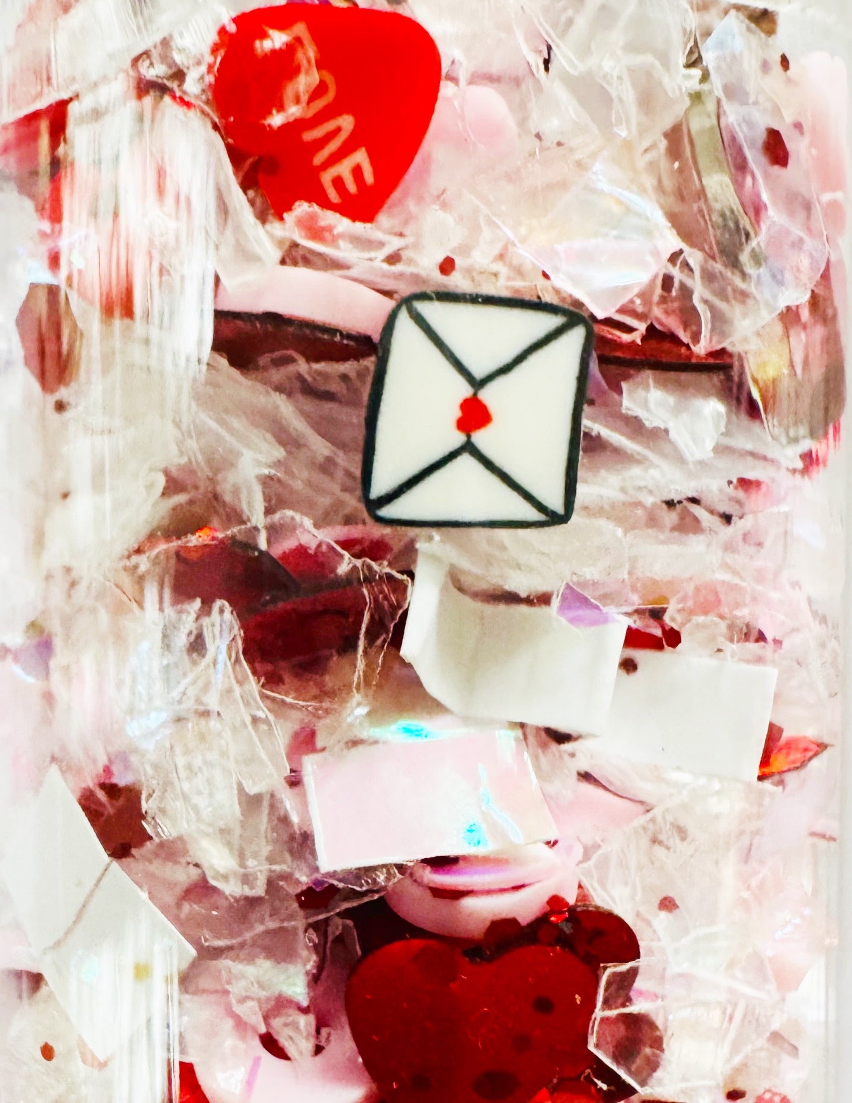 Love letter Valentine’s Day confetti 
